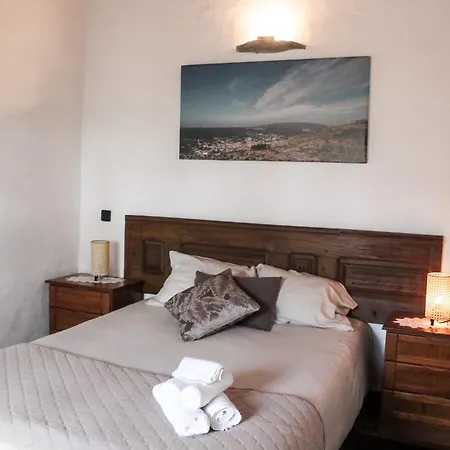 Casas De Pedra - Quinta Da Escola Farmház Alvados