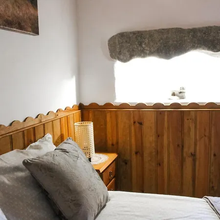 Farmház Casas De Pedra - Quinta Da Escola Alvados