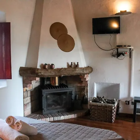 Casas De Pedra - Quinta Da Escola * Alvados