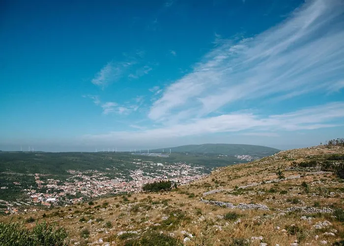 Casas De Pedra - Quinta Da Escola Alojamento de Turismo Rural *