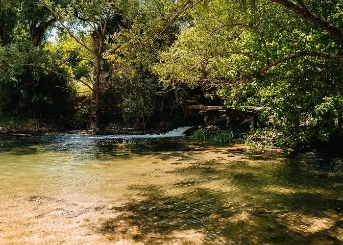 Casas De Pedra - Quinta Da Escola Alojamento de Turismo Rural *