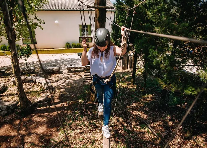 Casas De Pedra - Quinta Da Escola Alojamento de Turismo Rural