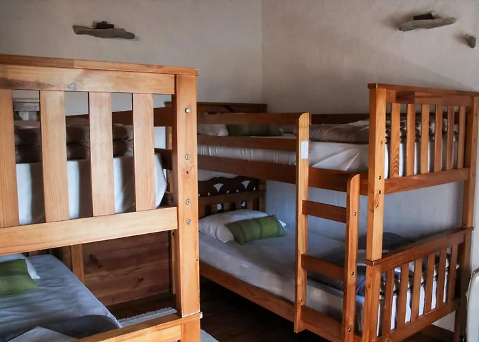 Casas De Pedra - Quinta Da Escola Alvados