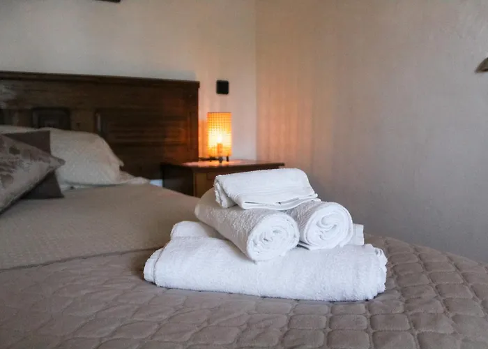 Casas De Pedra - Quinta Da Escola