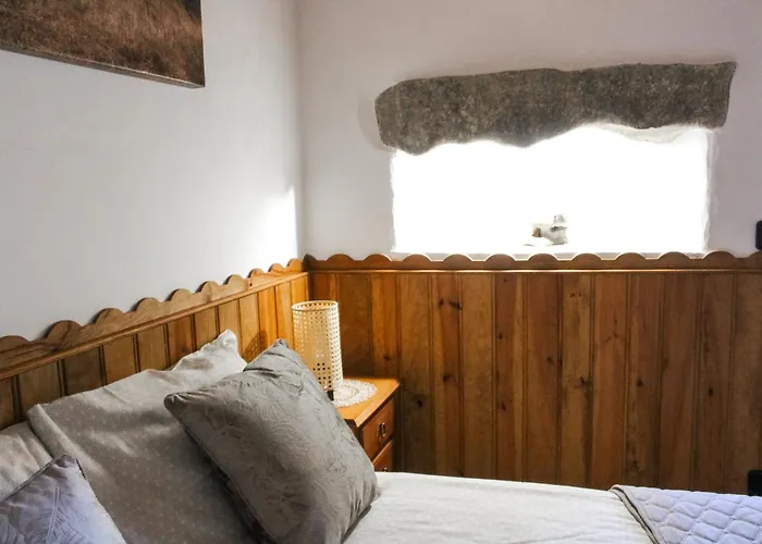 Séjour à la ferme Casas De Pedra - Quinta Da Escola Alvados